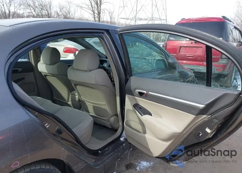 2009 Honda Civic Ex z USA, uszkodzony, nr VIN 19XFA16869E048858